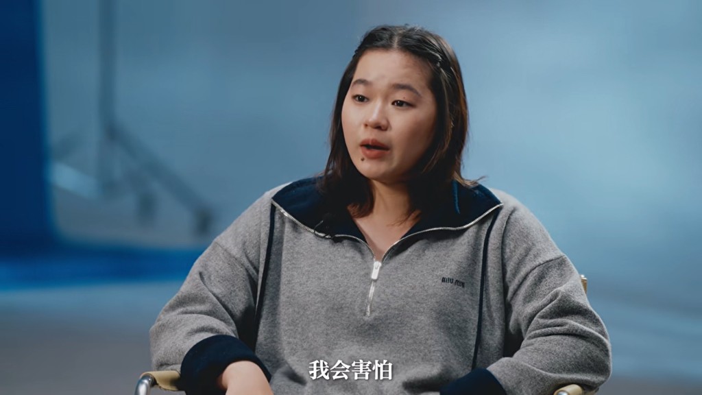 全红婵此前接受媒体访问，揭露忧虑与深思一面。2024年巴黎奥运之后，她因发育和体形变化，被网友多番攻击“肥胖”“不自律”，令她崩溃落泪。