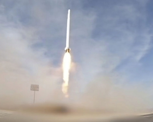 伊朗伊斯蘭革命衛隊稱成功發射該國首顆軍事衛星。AP