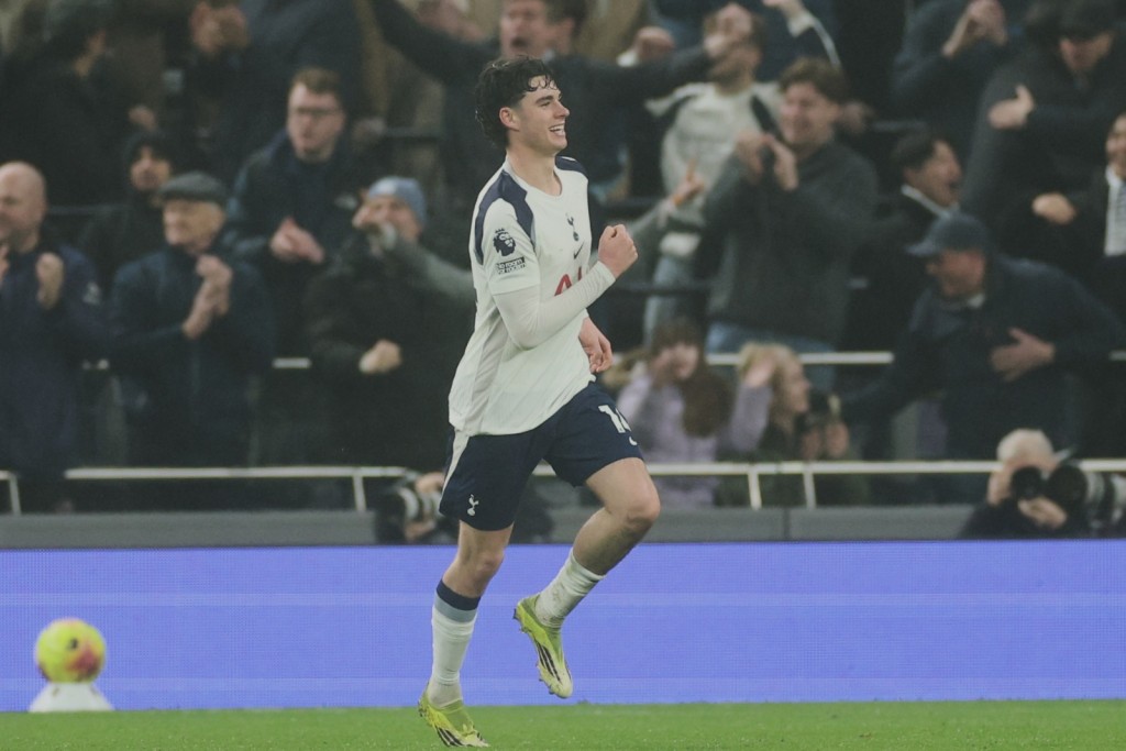 艾查格雷一度為熱刺扳成平手。（美聯社）