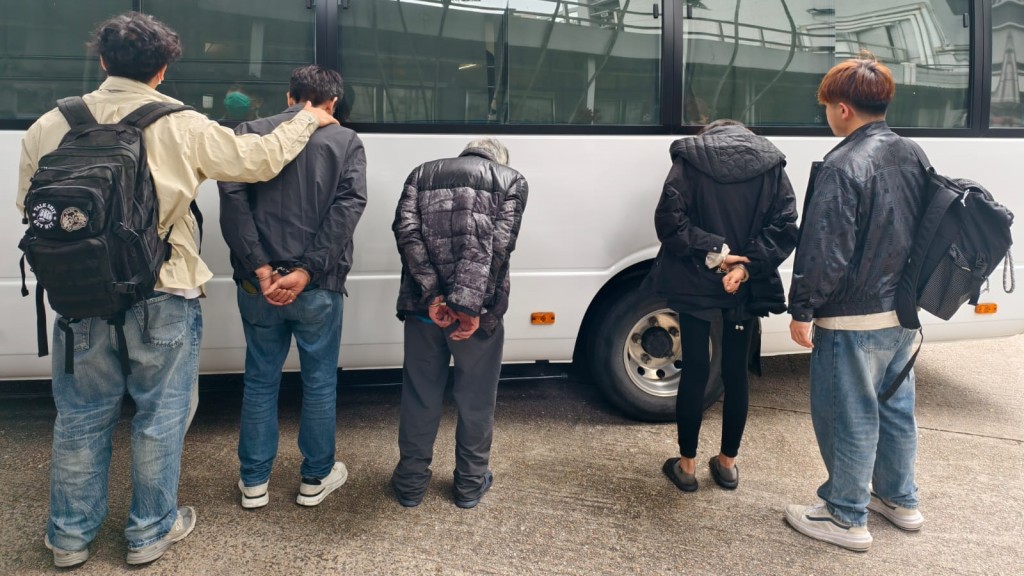 警破旺角毒窟 拘4男女檢多款毒品