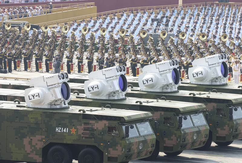 此次閱兵是全面推進中國式現代化進入新征程的首次閱兵。新華社圖片 此次閱兵是全面推進中國式現代化進入新征程的首次閱兵。新華社圖片