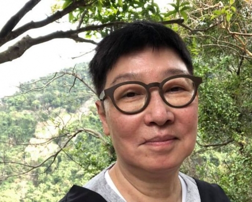蘇施黃嘲財爺派錢,唔知自己有生之年收唔收到。