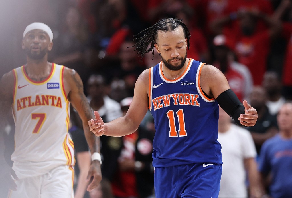 般臣（左）今仗雖然得到26分，但最後一攻出現失誤。AFP