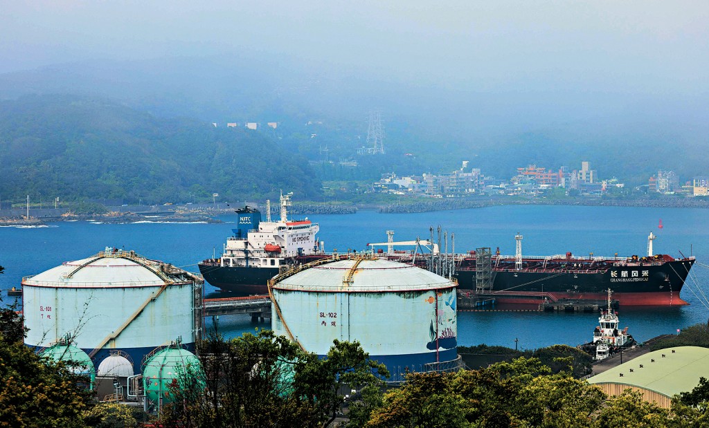 中東緊張局勢持續，外界關注對中國原油供應的影響。