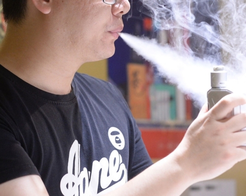 醫管局設70間戒煙輔導中心,為有意戒煙的人士提供專業輔導。資料圖片