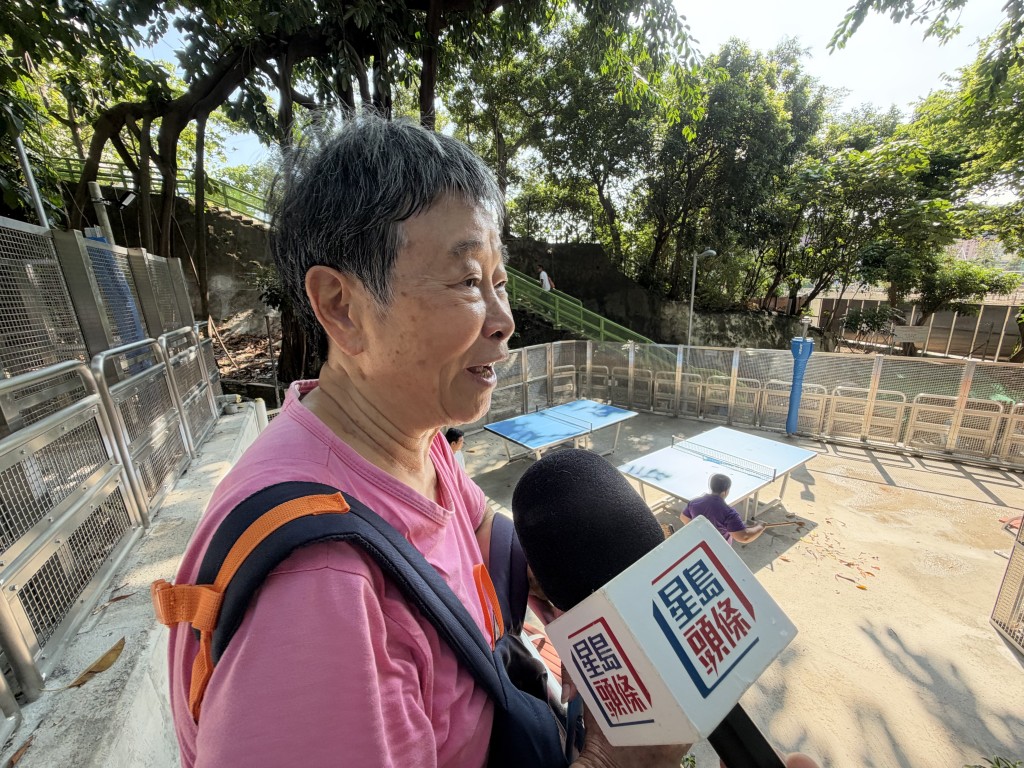 不願透露姓氏的街坊表示，看到政府在這麼多年間持續優化，在一步步變好。