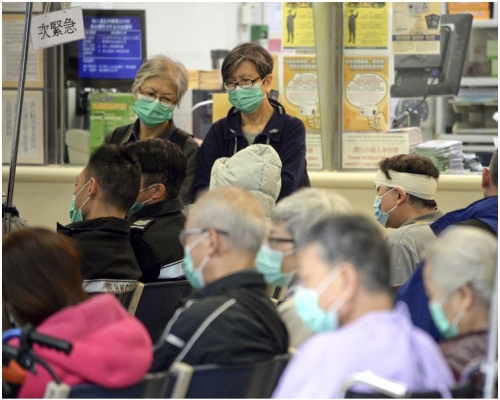 16間提供內科病床的公立醫院中,有14間爆滿。資料圖片