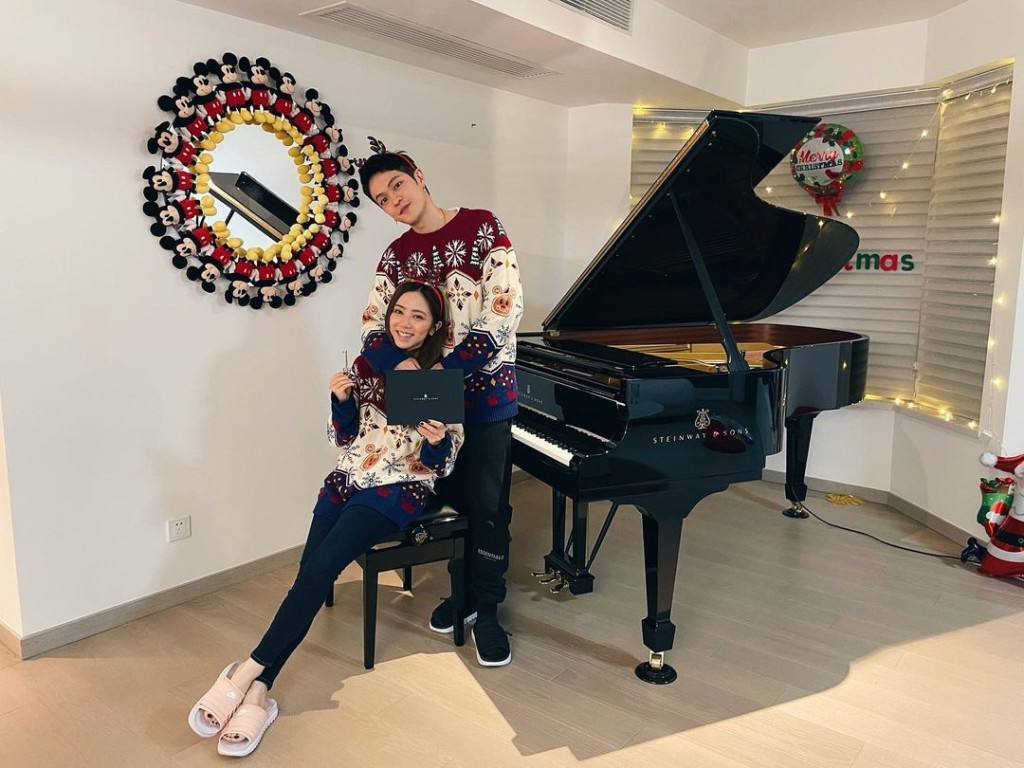 G.E.M.與Mark拍拖5年,向來恩愛也傳過婚訊。
