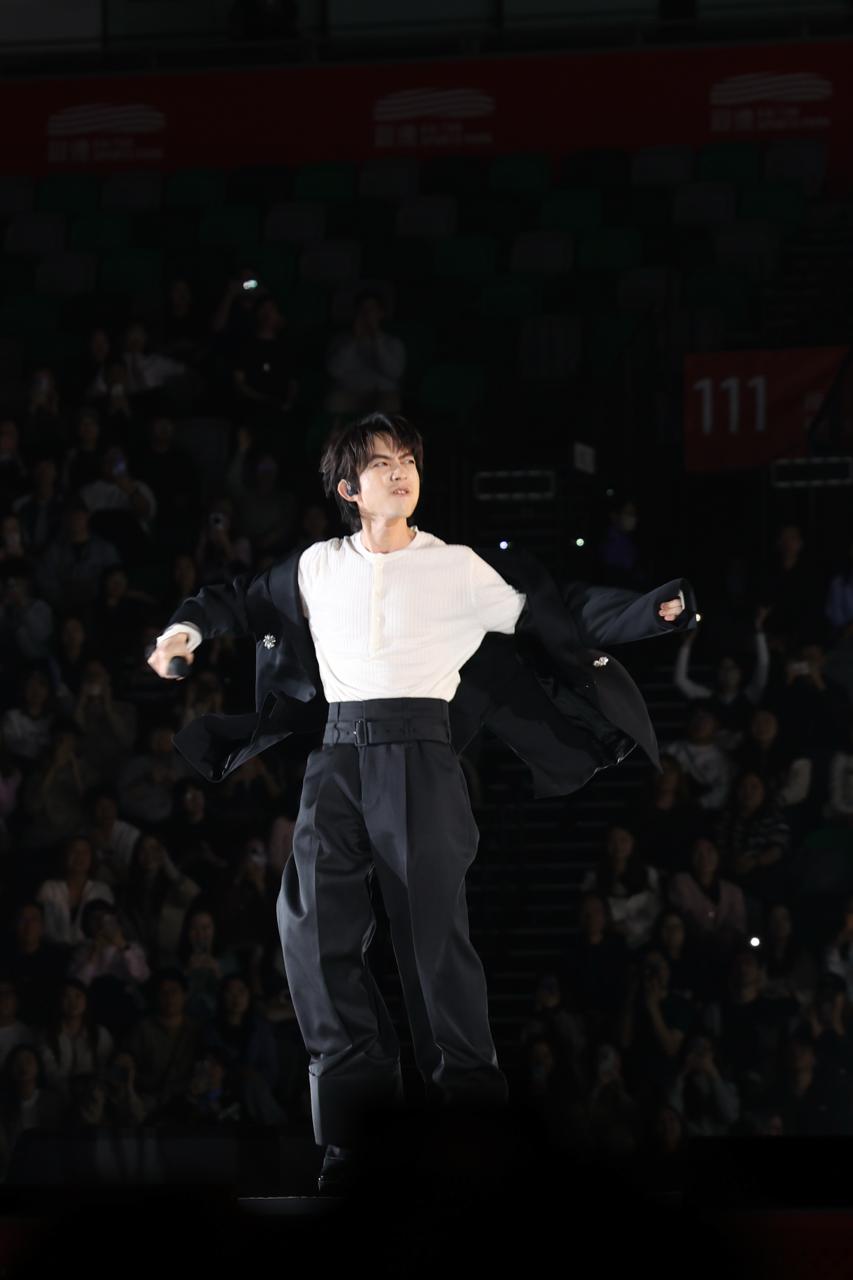 好hyper~