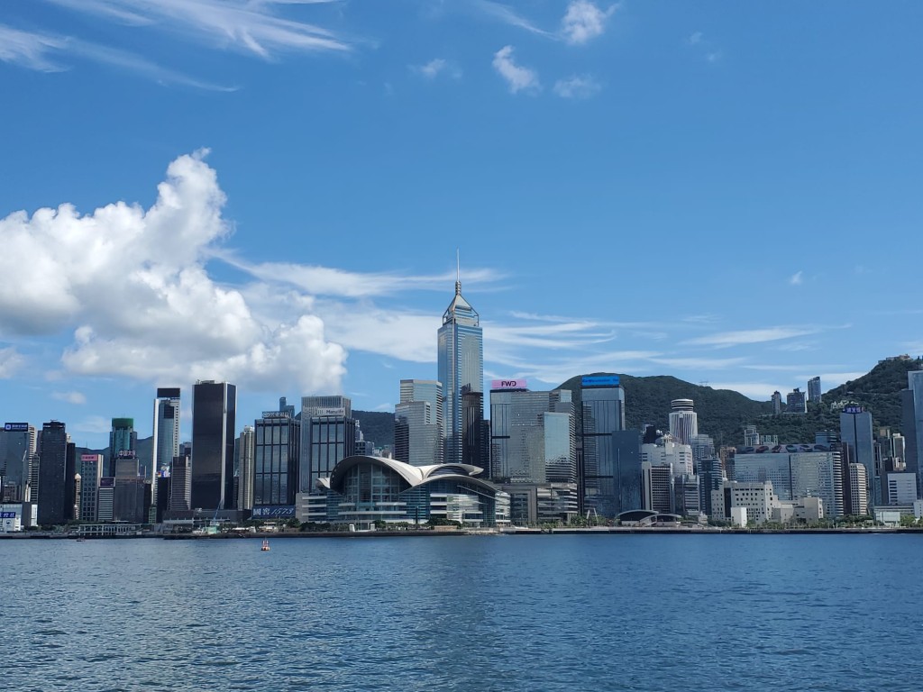 雖然貿易戰持續,但香港出口強勁。資料圖片 雖然貿易戰持續,但香港出口強勁。資料圖片