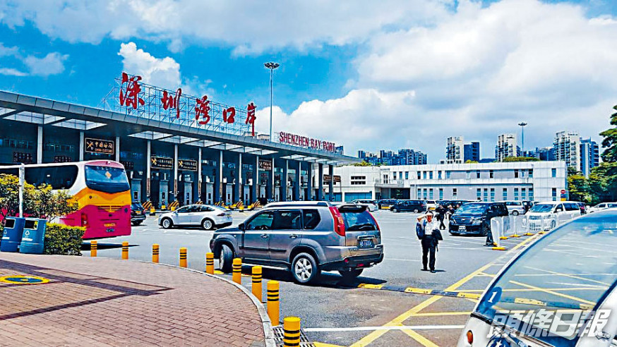 運輸署指持文錦渡管制站配額境私家車禁再使用深圳灣口岸過境。資料圖片