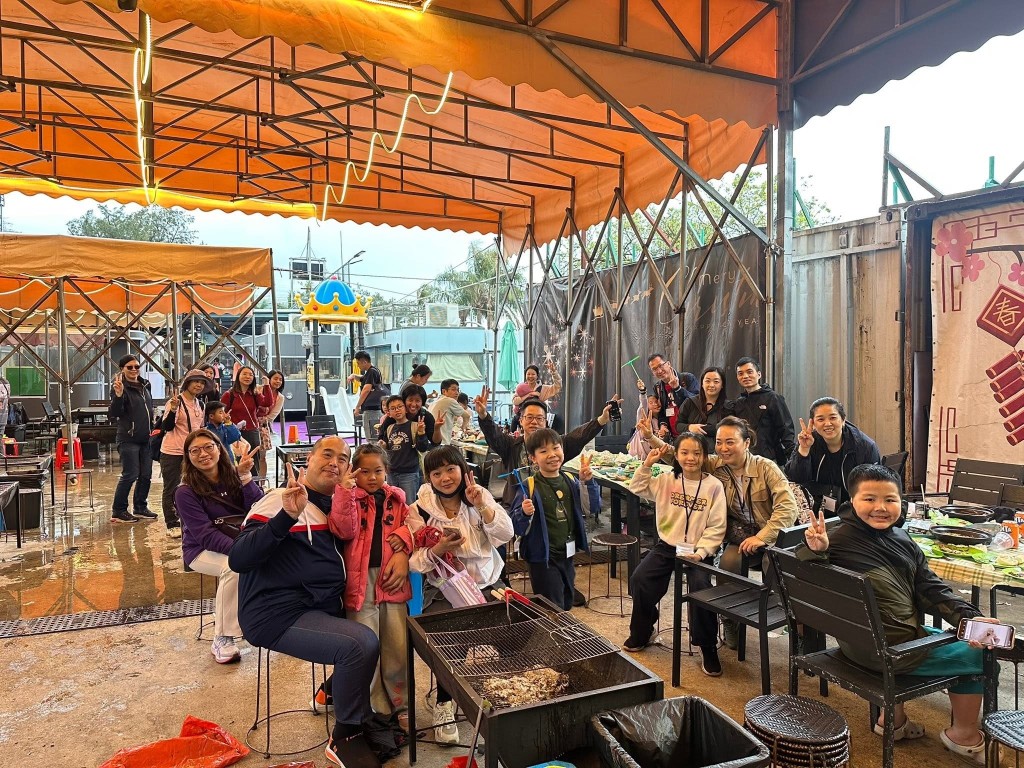 家校關係密切,學校常主辦活動給家長參與,一起成長。(圖:受訪者提供) 家校關係密切,學校常主辦活動給家長參與,一起成長。(圖:受訪者提供)