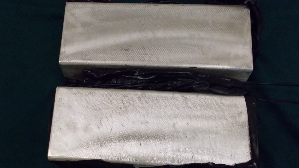 液壓油箱內藏120萬元走私銀磚 海關拘40歲往皇崗貨車司機