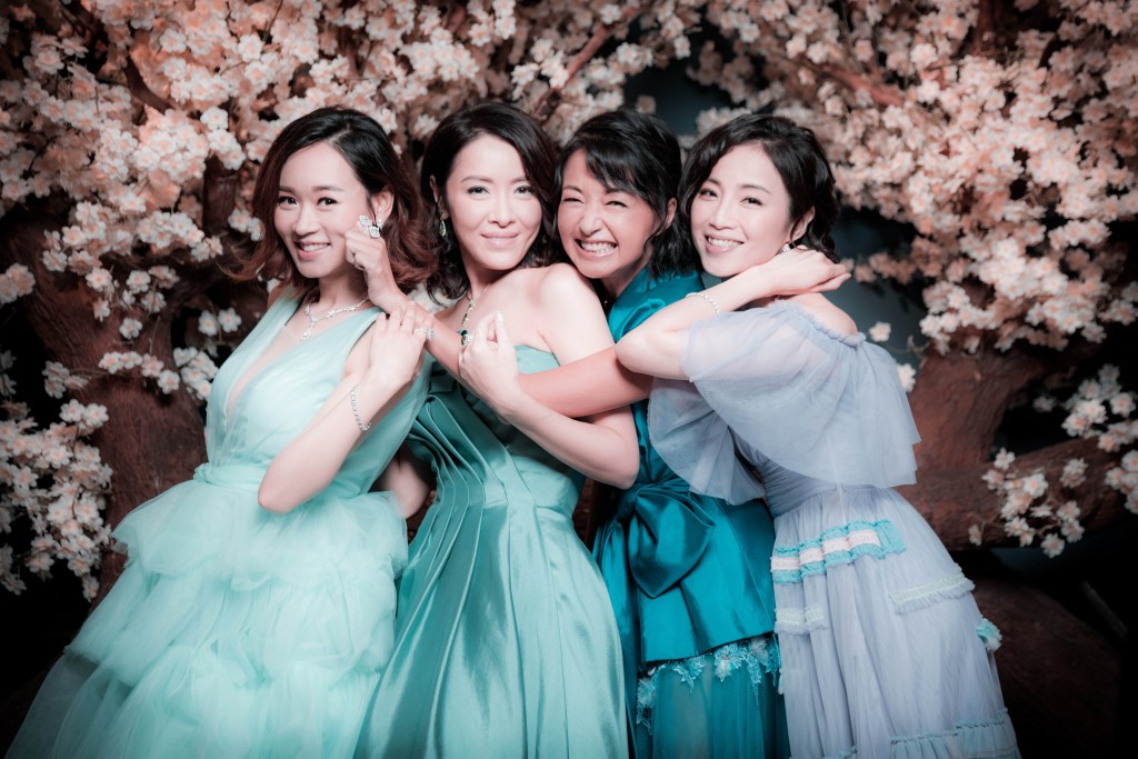 2019年，綺虹為ViuTV拍攝《香港親善小姐》。