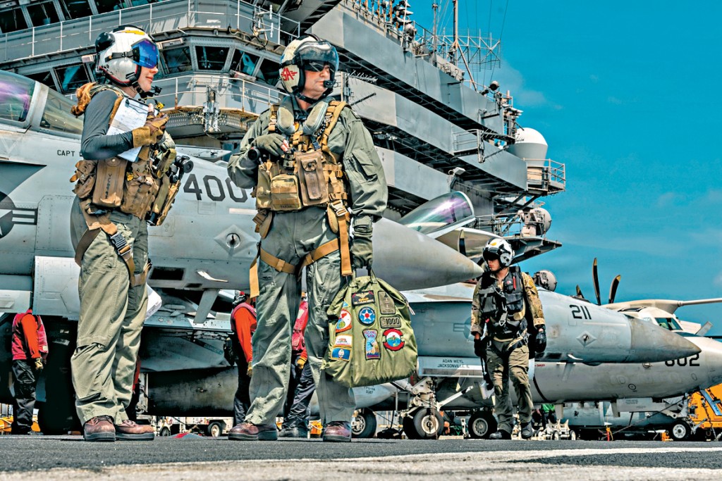 「林肯號」航空母艦1月23日攝於印度洋。該艦現已部署於中東。