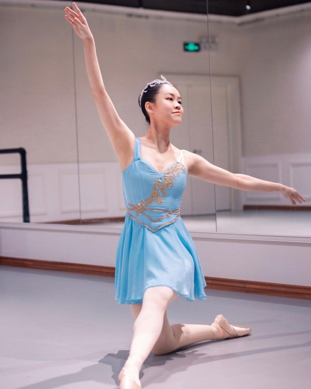 刘秀盈不时去不同地方作芭蕾舞表演。
