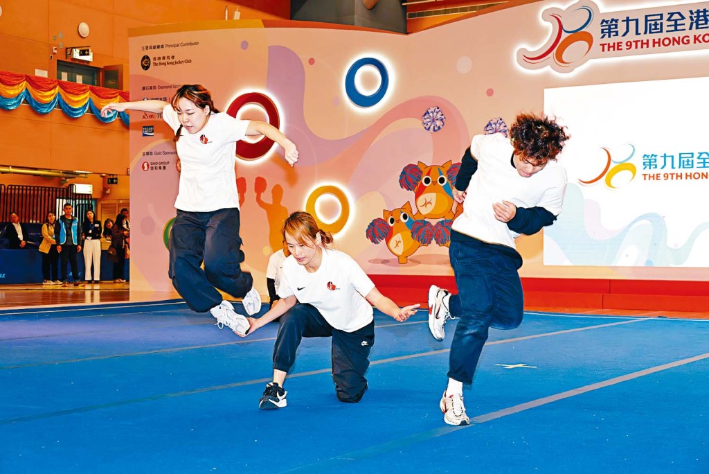 大賽當日特設舞台表演節目，將現場氣氛帶到高峰。