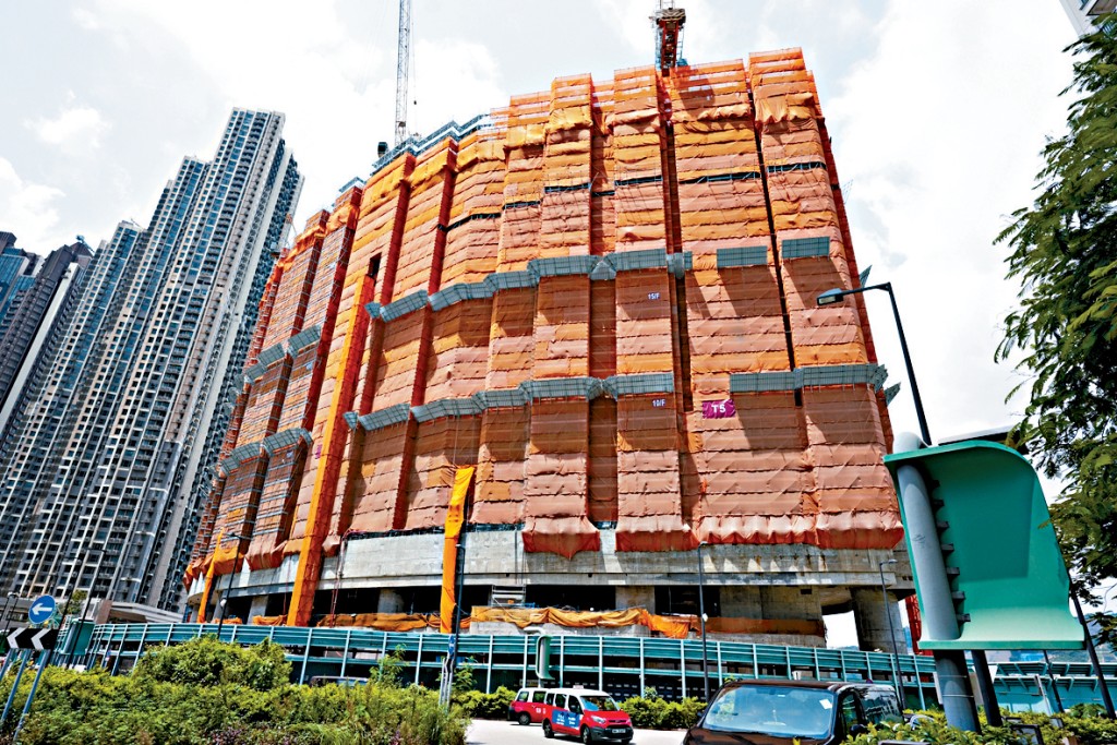 將軍澳日出康城第13期上月批預售，共涉2550伙。