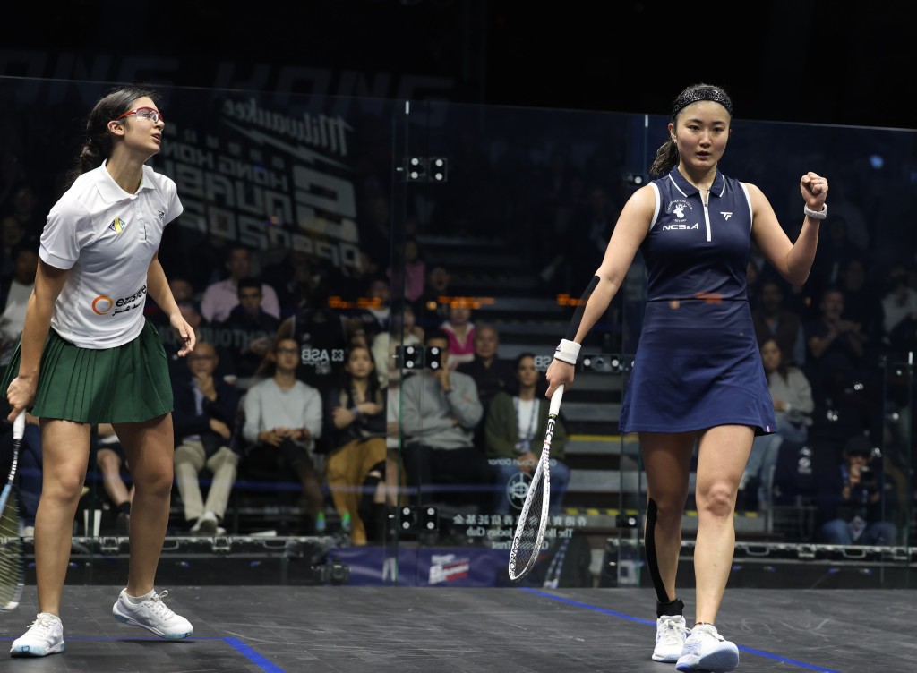 渡邊（右）激戰超過一小時後躋身準決賽。徐嘉華攝