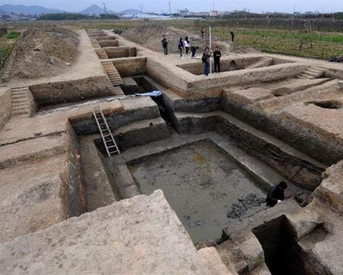 「良渚古城遺址」位於浙江省杭州市餘杭區。