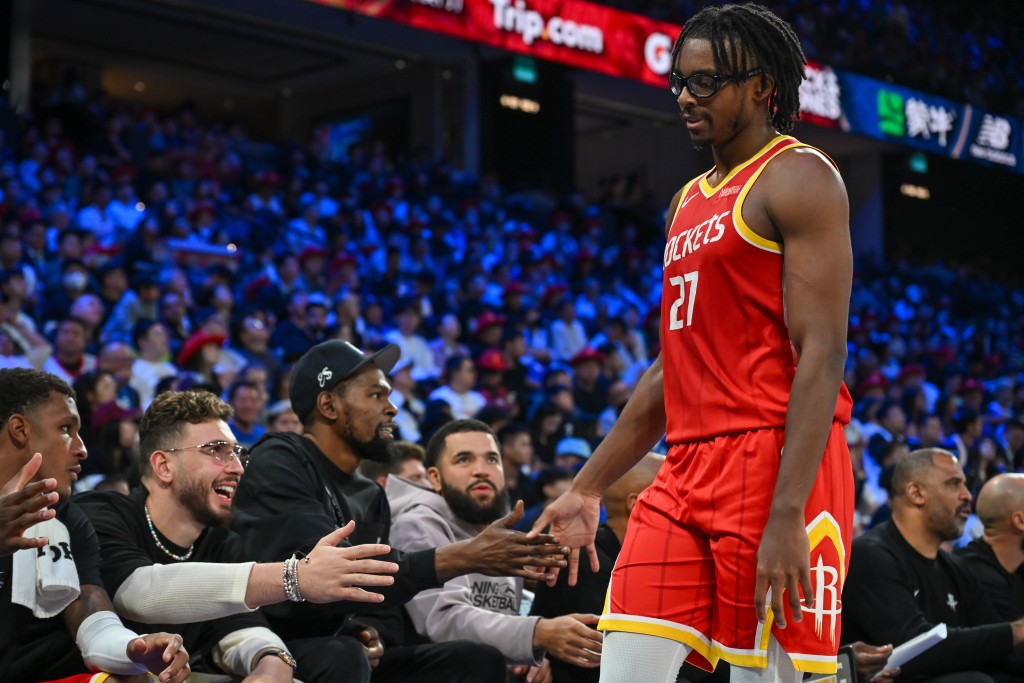 NBA中国赛独行侠vs火箭。魏国谦摄