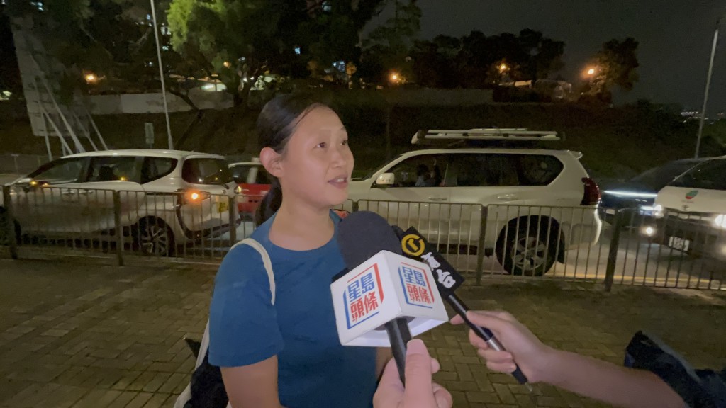 青衣街坊侯女士表示會做好預防，例如攜帶蚊怕水及穿著長褲等。