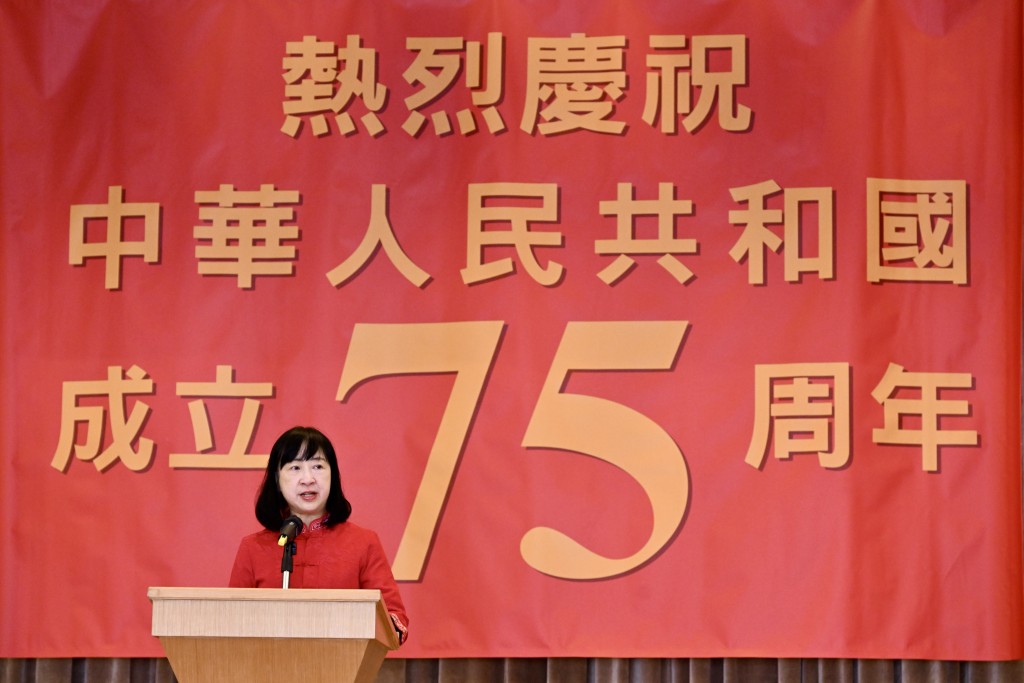 教育局常任秘書長李美嫦今早在天主教聖瑪加利大幼稚園舉行的升國旗儀式致辭。政府新聞處