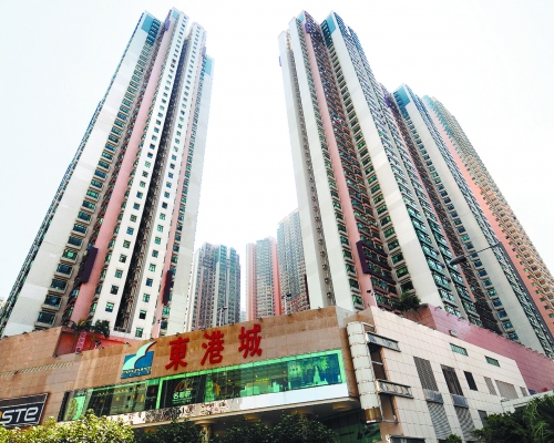 東港城海景單位以830萬轉售。