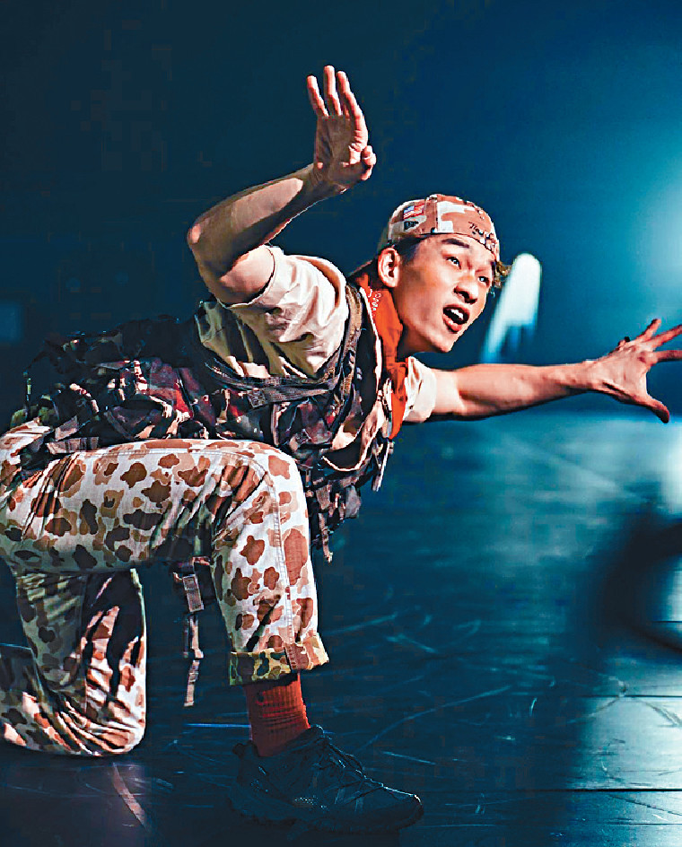 26歲王鋒■1號王鋒是土木工程師，熱愛跳Locking。