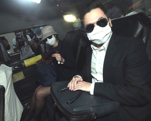 張祺忠一對子女分別上庭作供。