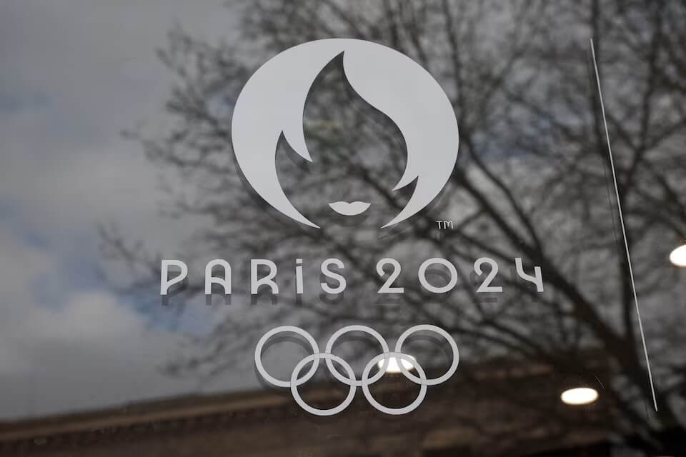 巴黎奥运准备迎接全球蜂拥而至的观众、选手与工作人员。路透社