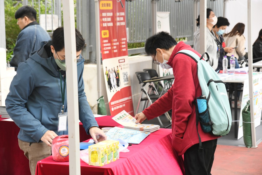 基督教励行会「求职再出击 安老院舍及服务行业招聘会」。何健勇摄