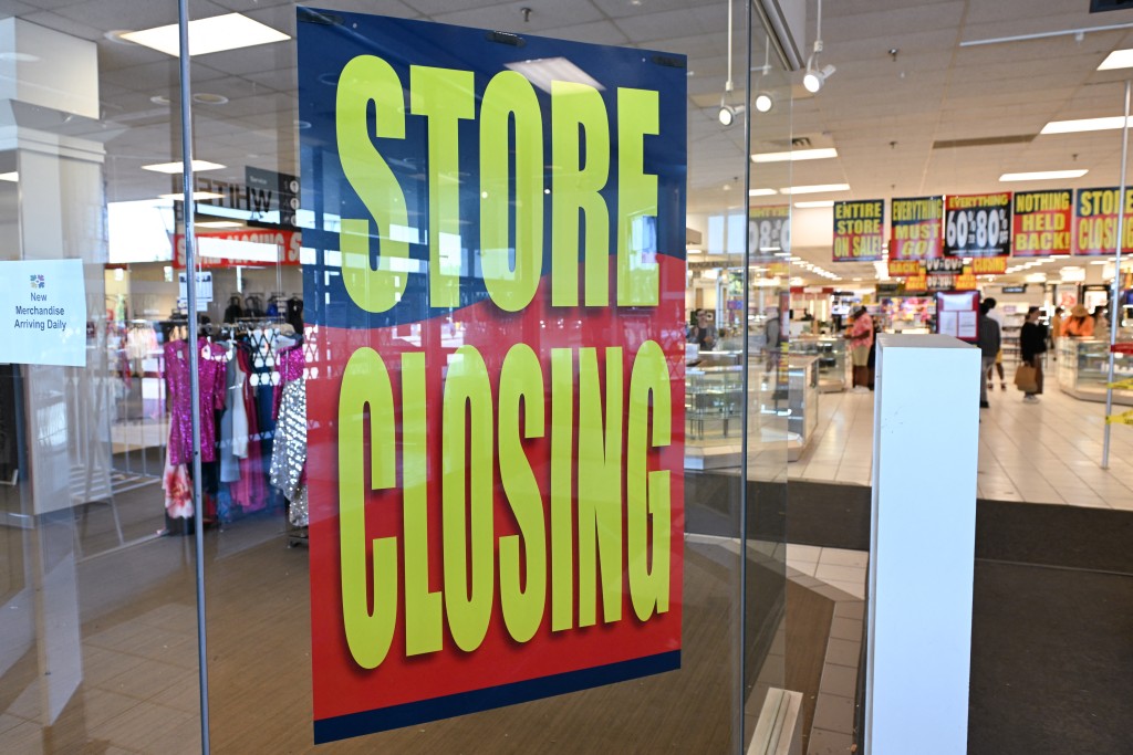 温哥华海湾百货迎来结业。法新社 温哥华海湾百货迎来结业。法新社