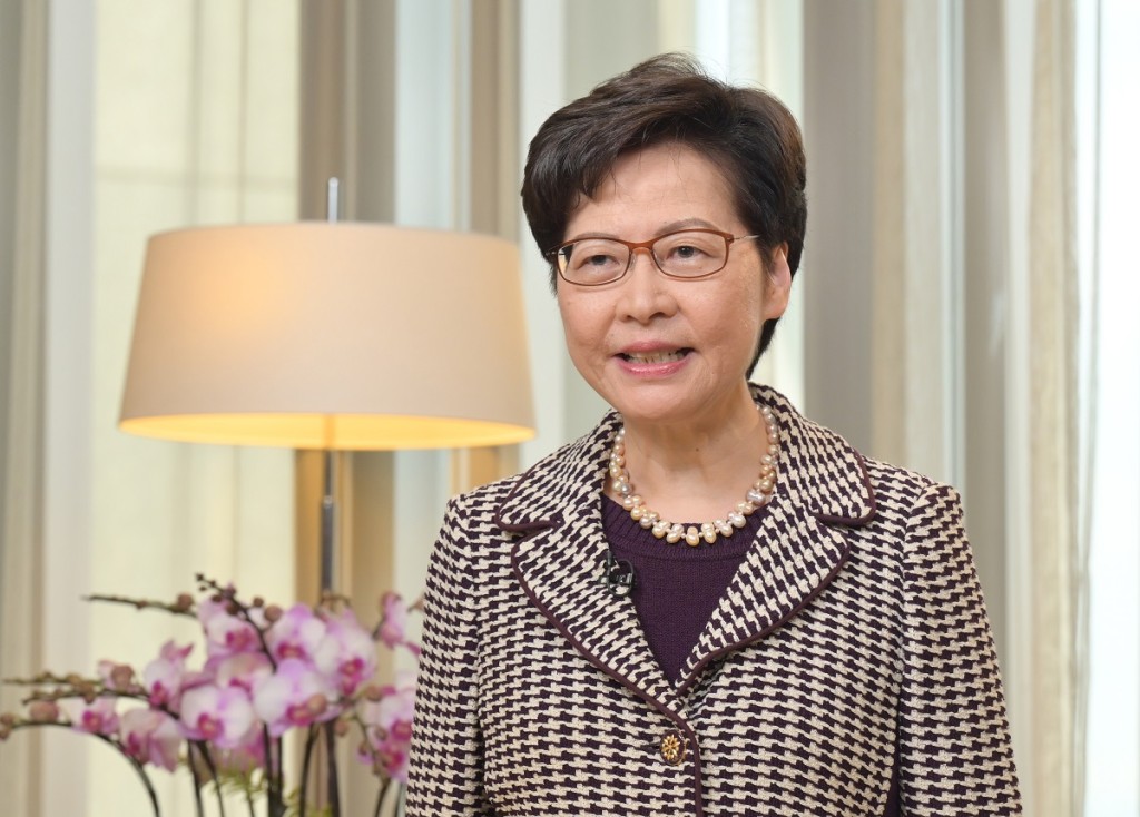 特首林鄭月娥上任時，取消新聞統籌專員位。