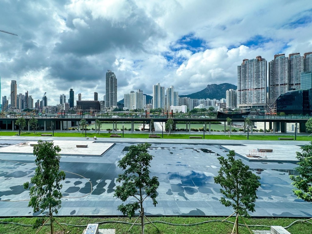 隨著啟德體育園和大型設施即將落成,令啟德區的環境配套變得成熟完善。