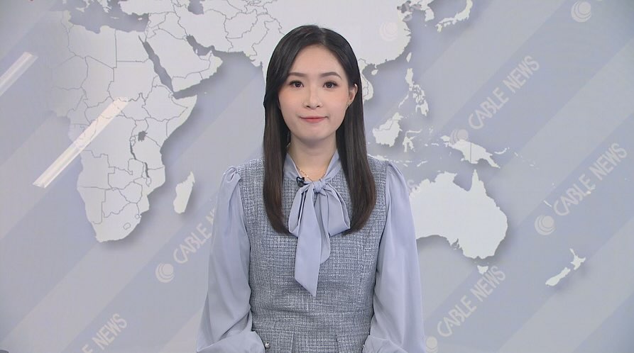 謝詠恩貼上昔日擔任主播的相片。 謝詠恩貼上昔日擔任主播的相片。