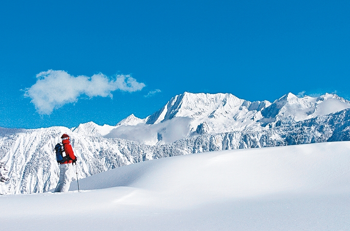 高雪維爾是法國阿爾卑斯山中的奢華滑雪勝地。