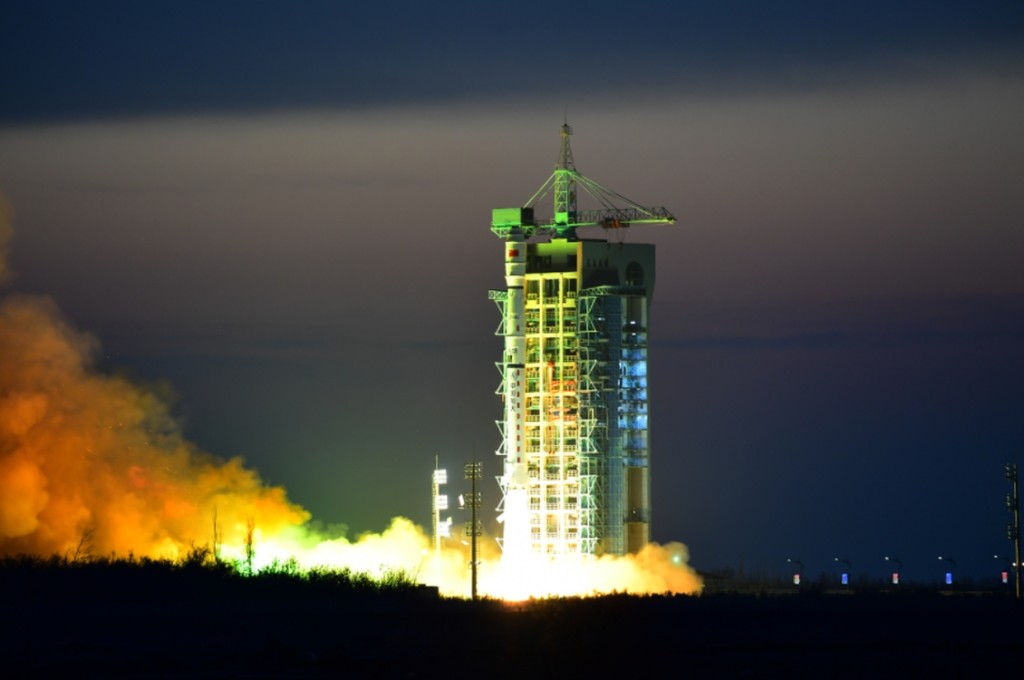 中國成功發射實踐六號05組衛星。新華社圖片