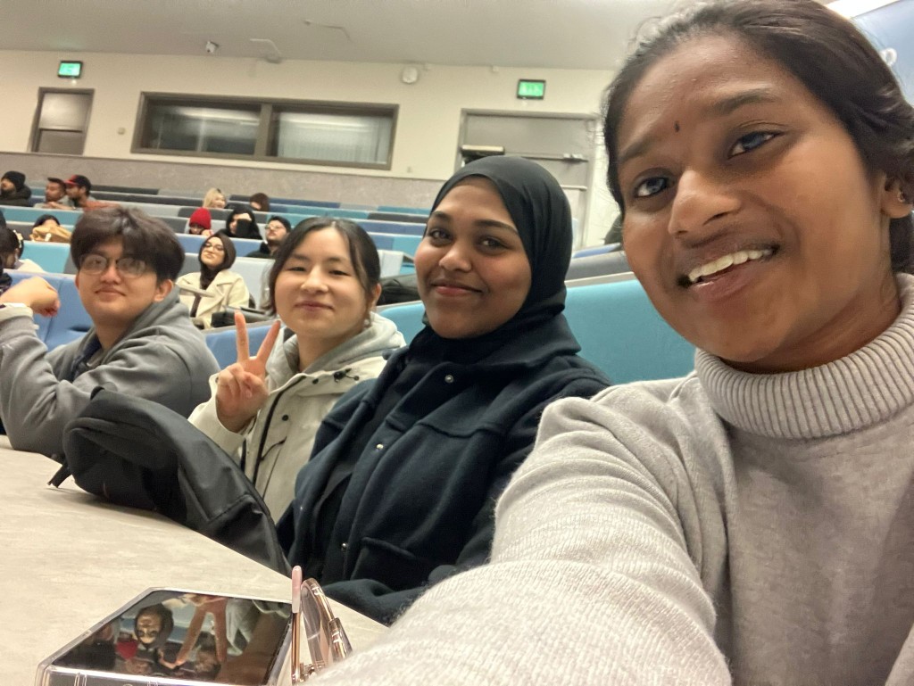 林父透露女兒曾向他分享自己在校結識其他國藉的同學。家屬提供圖片 林父透露女兒曾向他分享自己在校結識其他國藉的同學。家屬提供圖片