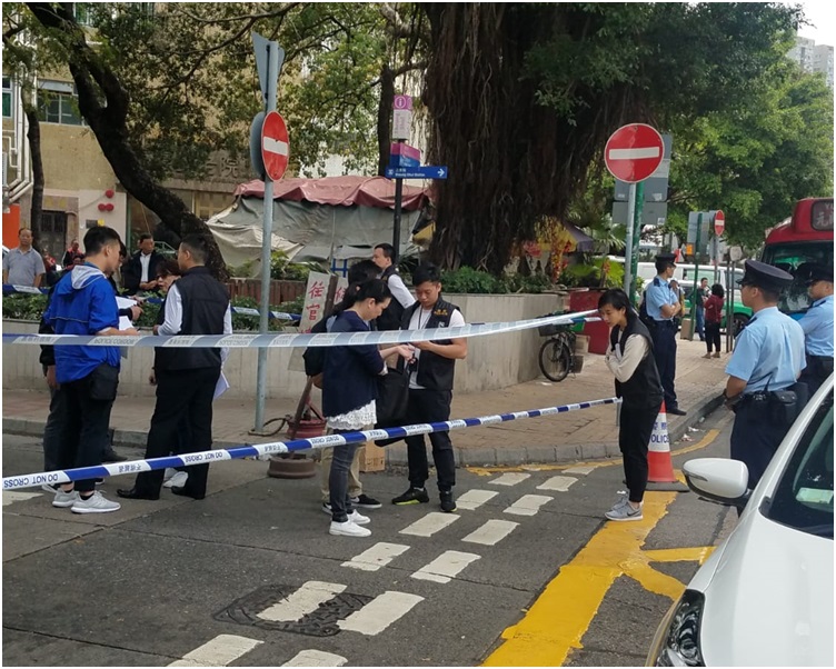 警員封鎖現場調查。歐陽偉光攝
