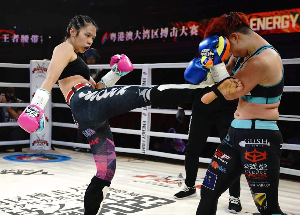 Shoot Boxing 綜合搏擊向籽嬴jpg。 中國香港綜合搏擊運動總會圖片