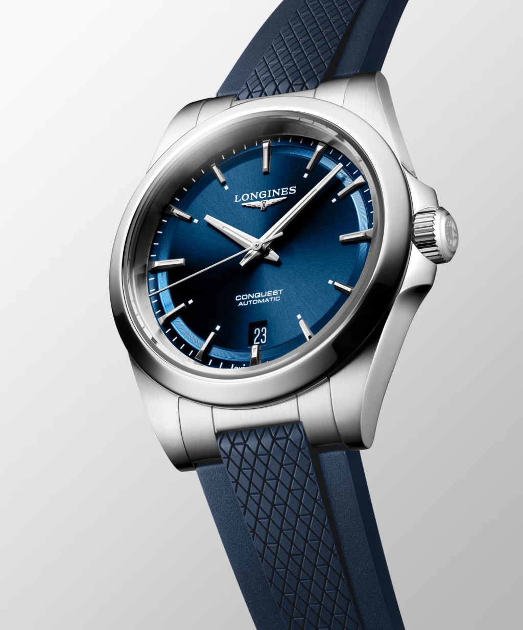 Longines Conquest 38mm / 錶殼:38mm不鏽鋼 / 機芯:L888自動 / 售價:$16,000。 Longines Conquest 38mm / 錶殼:38mm不鏽鋼 / 機芯:L888自動 / 售價:$16,000。