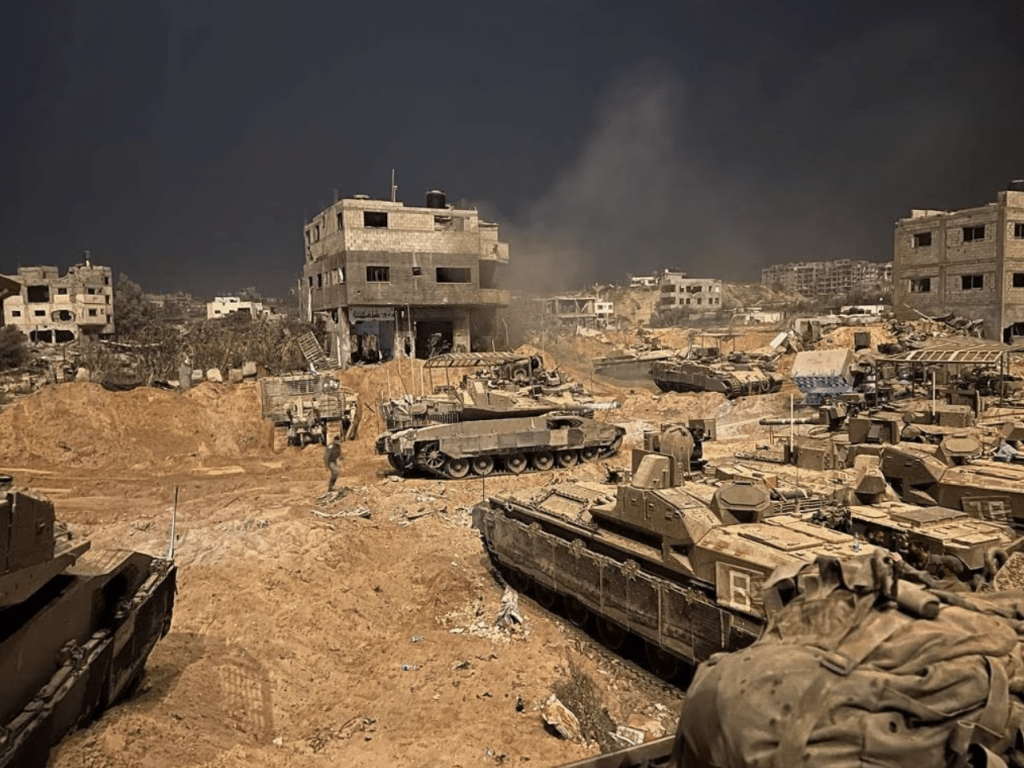 以軍坦克進攻加沙。路透社