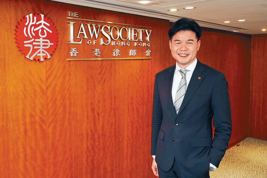 律師會會長湯文龍表示，在加強應用人工智能下，律師肩負的專業責任比之前更重。