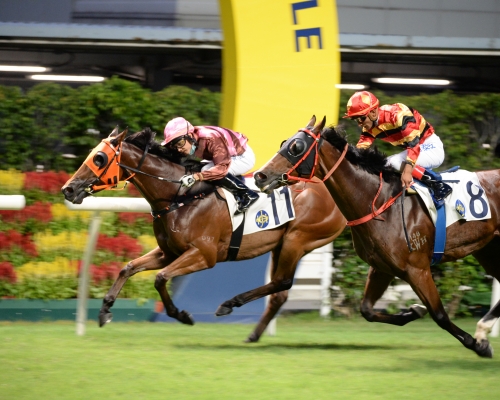 黃俊在今晚煞科戰，策「有苗頭」險勝。