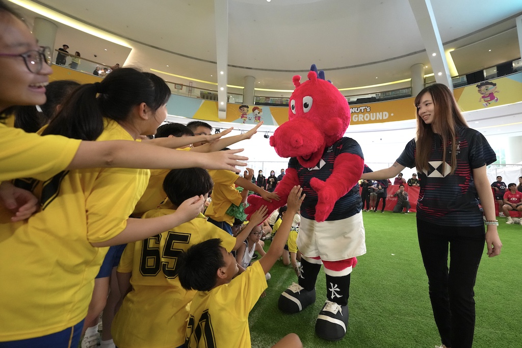 香港欖球總會的官方吉祥物「衛比」。 公關圖片