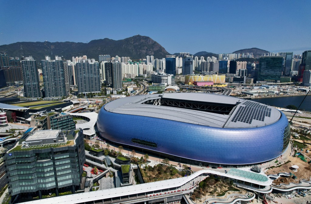 運輸署表示,為配合11月18日晚上於啟德主場館舉行的足球賽事,將實施特別交通及運輸安排便利觀眾往返。 運輸署表示,為配合11月18日晚上於啟德主場館舉行的足球賽事,將實施特別交通及運輸安排便利觀眾往返。