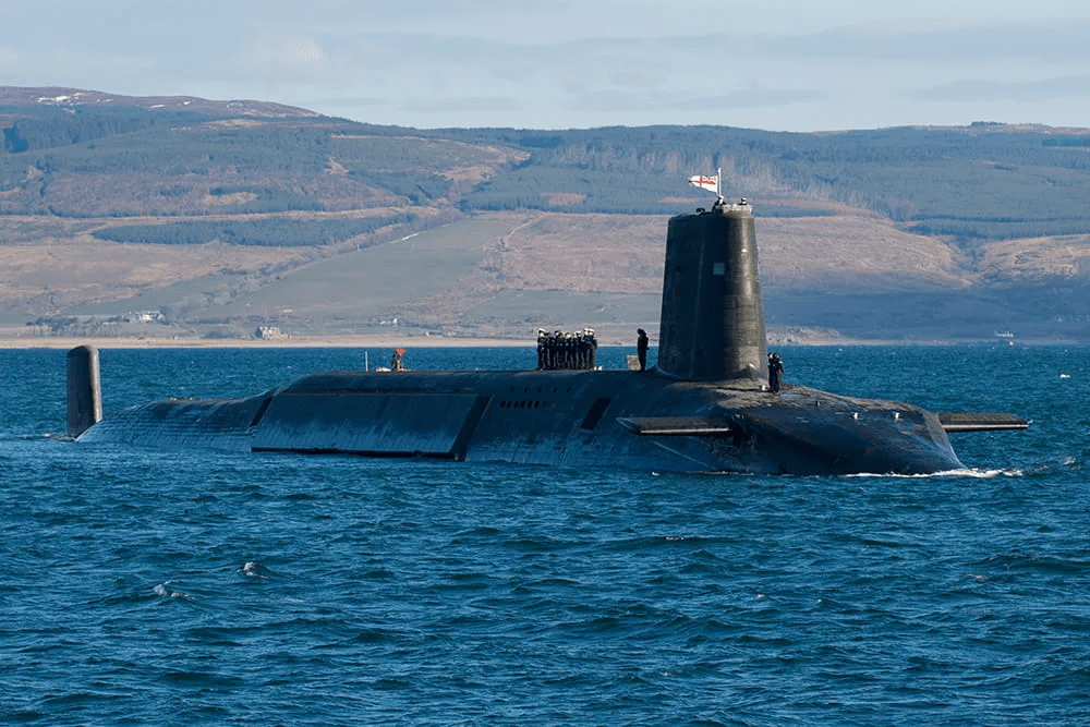 英國擁有4艘「前衛」級核潛艇，但目前只有兩艘投入使用。  英國皇家海軍