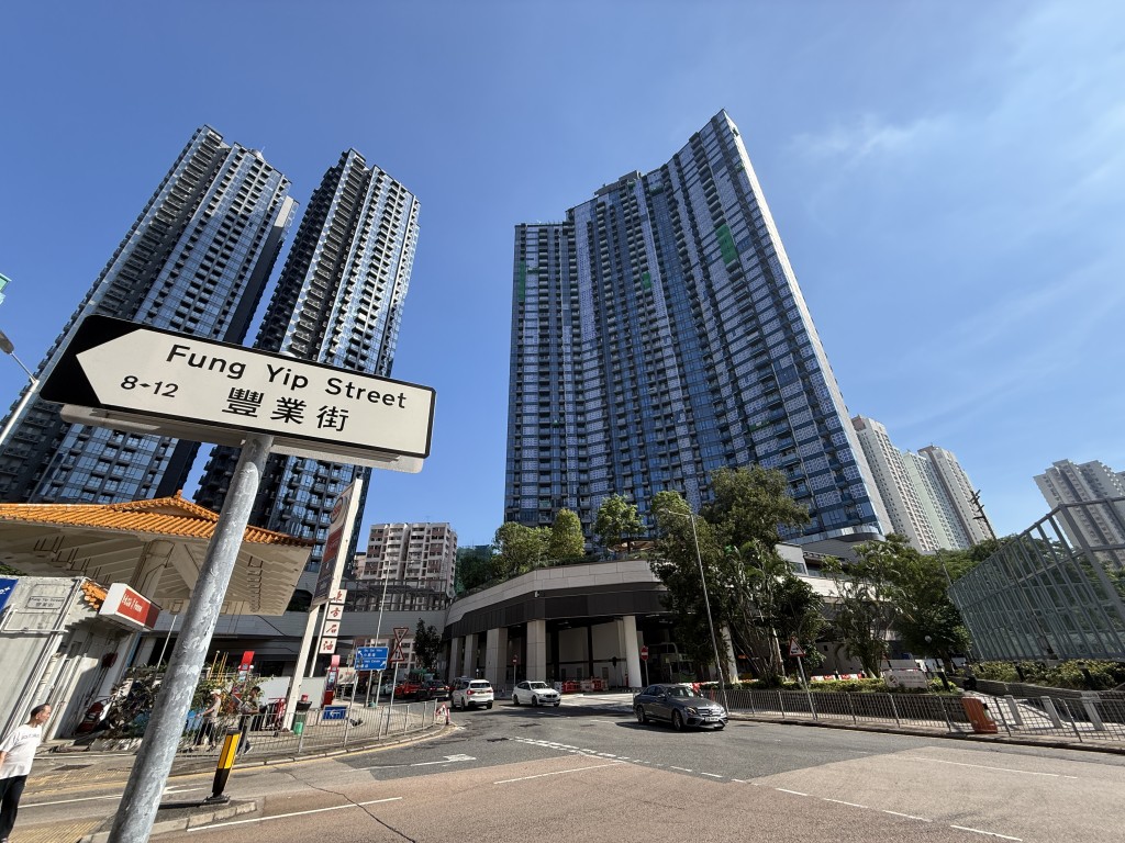 租客來源方面,代理透露,海德園除吸引區內單身人士及家庭客外,亦獲年輕人及專業人士青睞。 租客來源方面,代理透露,海德園除吸引區內單身人士及家庭客外,亦獲年輕人及專業人士青睞。