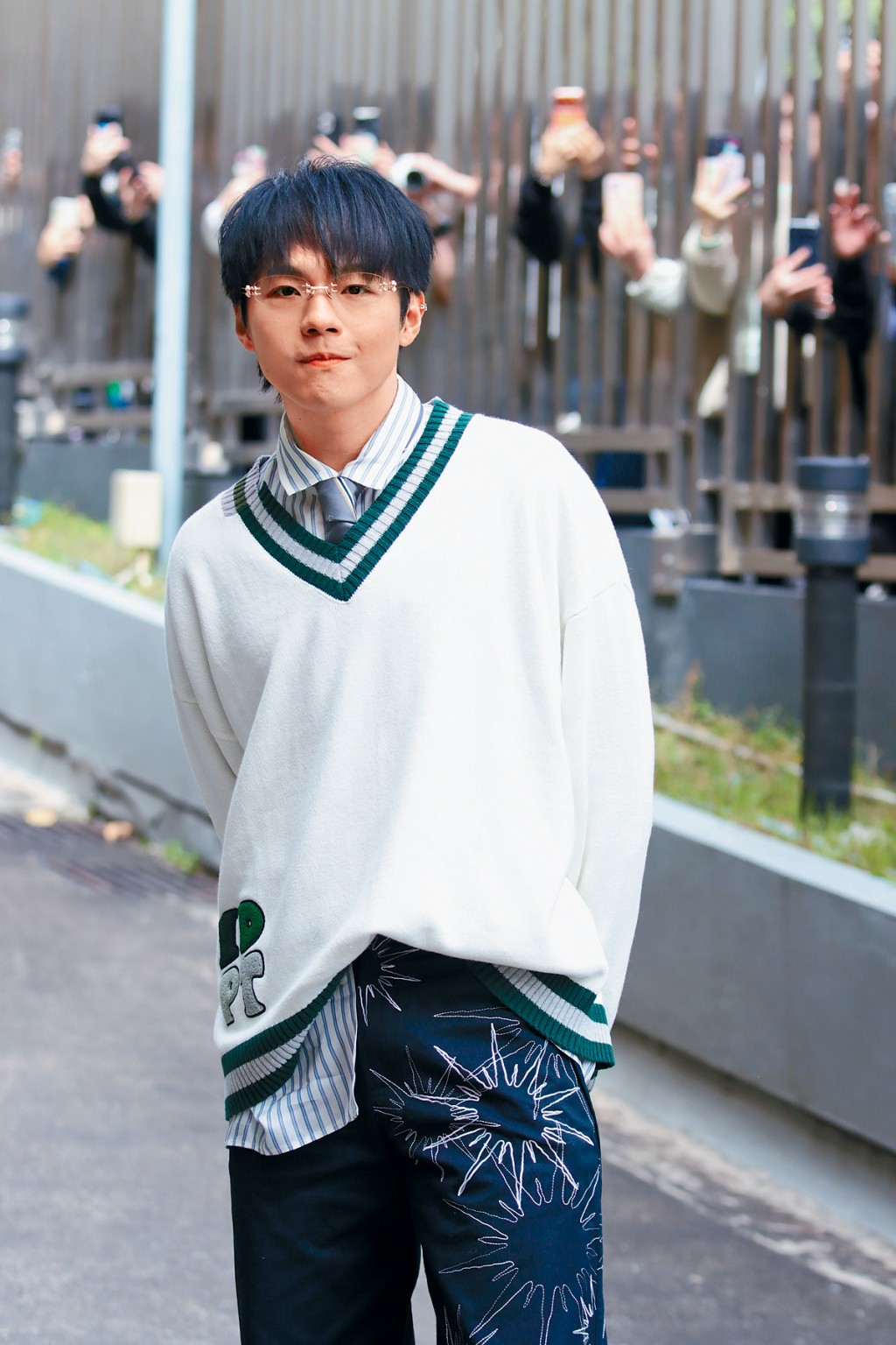 Ian久違現身商台，分享自己的開心假期及飛機上寫歌的經歷。